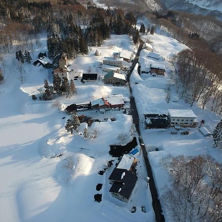 Отель Kashiwaya Gassan Nishikawa Экстерьер фото